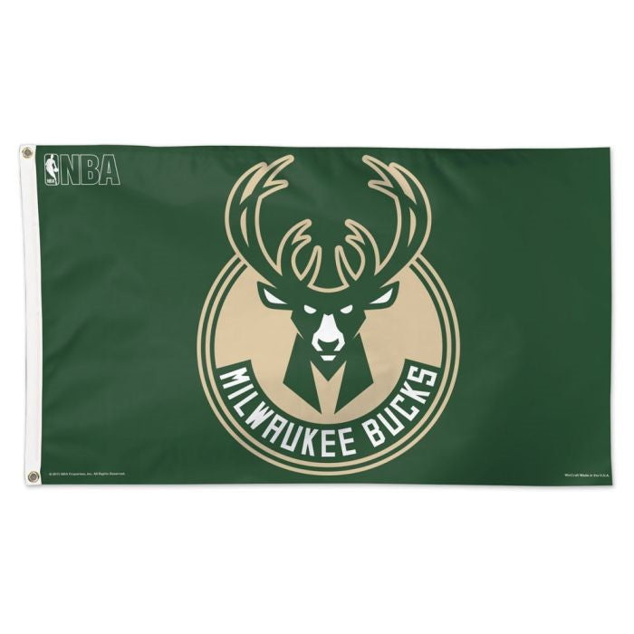 Milwaukee Bucks Deluxe Flag